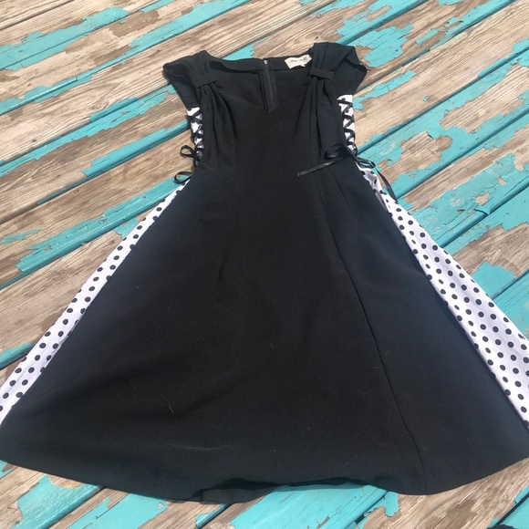 Dress - Picture 1 of 1